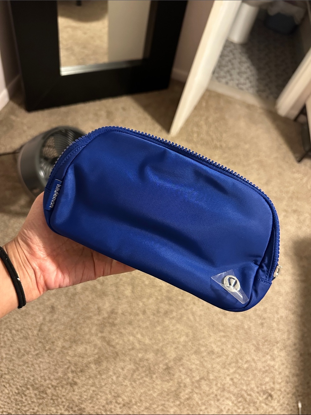 lululemon athletica Women's Cobalt Blue Beltbag - Picture 4 of 5